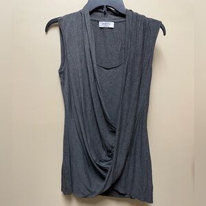 Bailey Sleeveless top